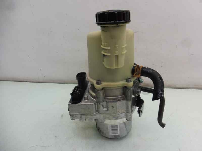 Recambio de bomba direccion para dacia sandero stepway referencia OEM IAM 491105358R  