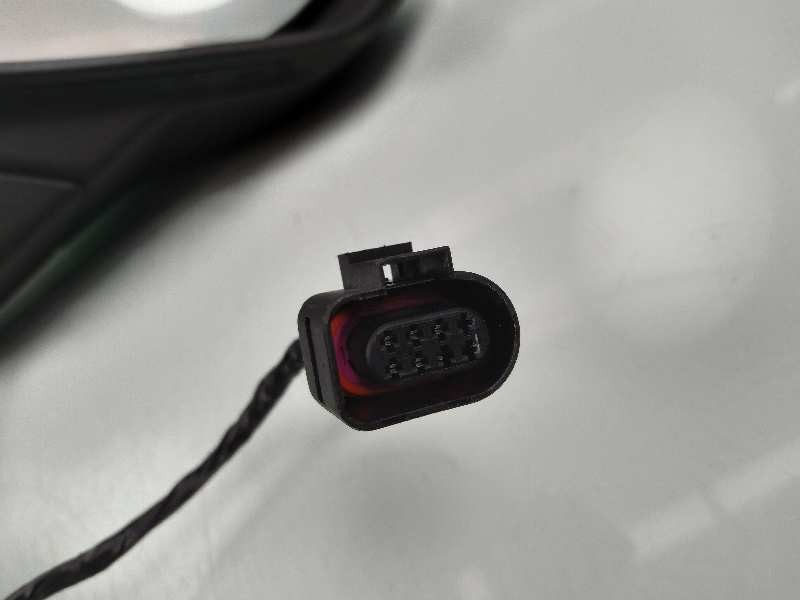 Recambio de retrovisor derecho para seat leon (5f1) style referencia OEM IAM 5F1857508  