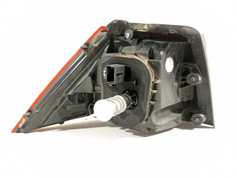 Recambio de piloto trasero derecho para volkswagen golf vii lim. gte referencia OEM IAM 5G0945208  