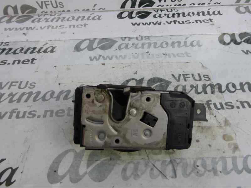 Recambio de cerradura puerta delantera derecha para opel astra gtc cosmo referencia OEM IAM 13210749  