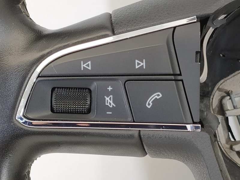 Recambio de volante para seat leon (5f1) style referencia OEM IAM 5F0419091  