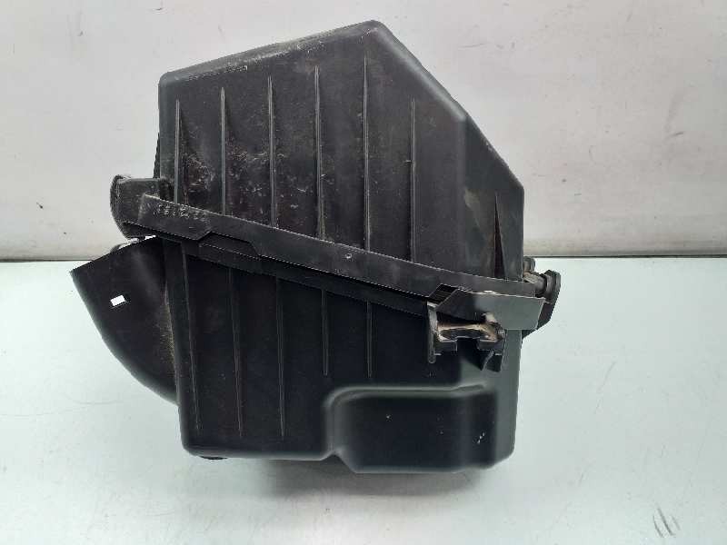 Recambio de filtro aire para suzuki vitara 1.6 ddis comfort 4x4 referencia OEM IAM 62MA01  