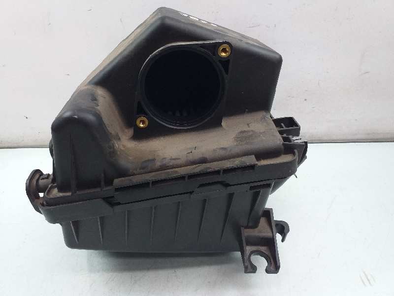 Recambio de filtro aire para suzuki vitara 1.6 ddis comfort 4x4 referencia OEM IAM 62MA01  