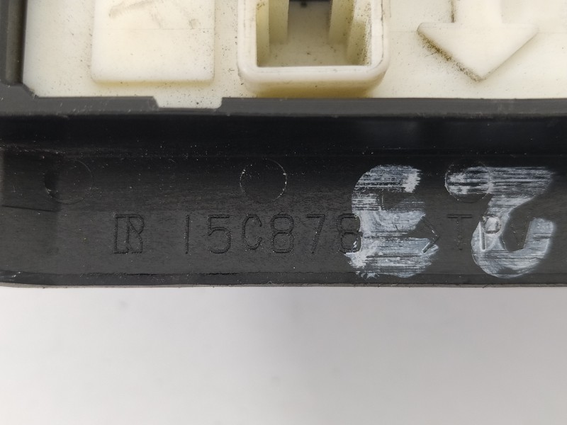 Recambio de maneta exterior porton para toyota auris hybrid active referencia OEM IAM 15C878  