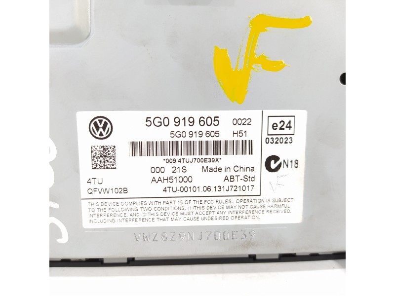 Recambio de pantalla multifuncion para volkswagen golf vii lim. edition bluemotion referencia OEM IAM 5G0919605  