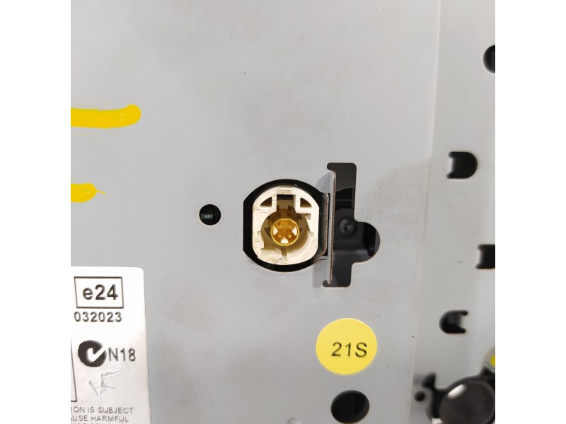 Recambio de pantalla multifuncion para volkswagen golf vii lim. edition bluemotion referencia OEM IAM 5G0919605  