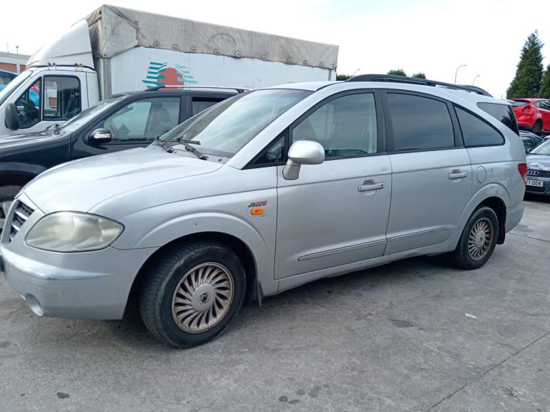 SSANGYONG RODIUS I