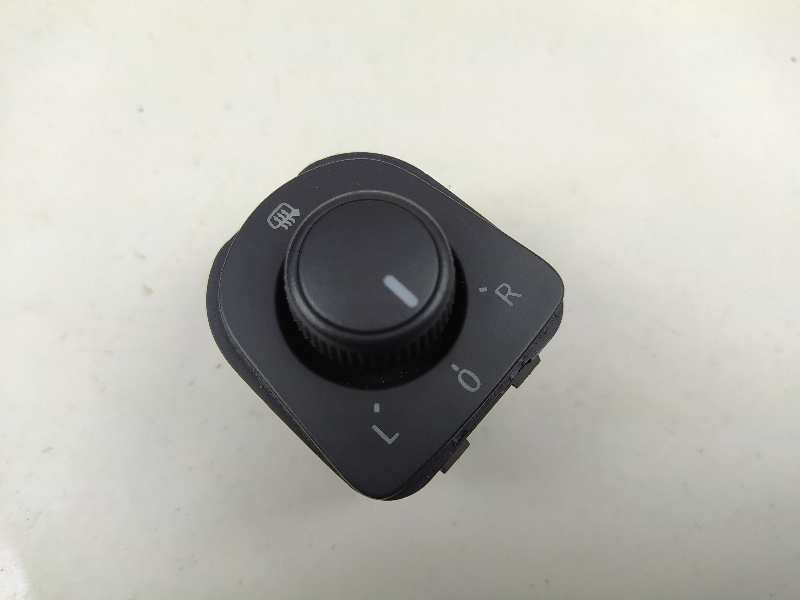 Recambio de mando retrovisor para seat leon (5f1) style referencia OEM IAM 5F0959565D  
