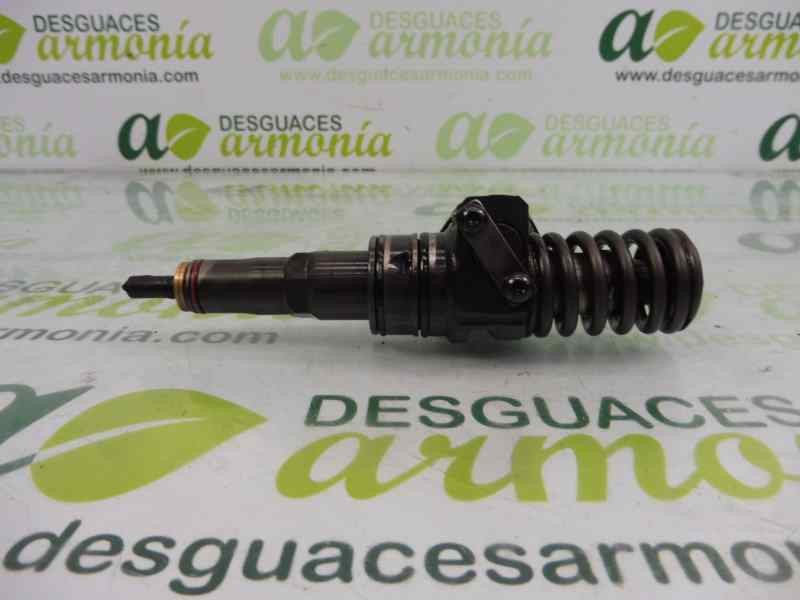Recambio de inyector para skoda octavia berlina (1z3) trend referencia OEM IAM 038130073AG  