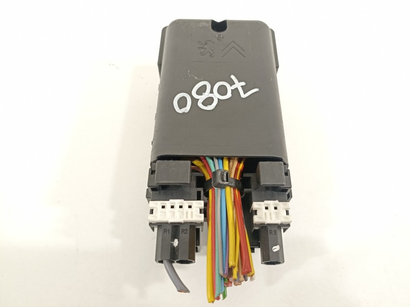 Recambio de caja reles / fusibles para citroën c4 lim. shine referencia OEM IAM 9665492680  