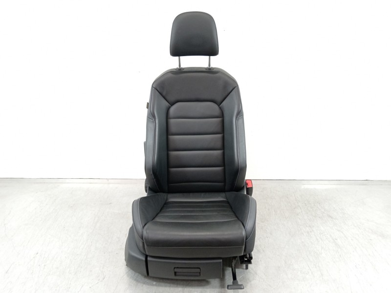 Recambio de asiento delantero derecho para volkswagen golf vii lim. gte referencia OEM IAM 5Q4881106Q  