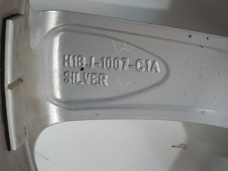 Recambio de llanta para ford fiesta (ce1) cool&connect referencia OEM IAM H1BJ1007C1A  