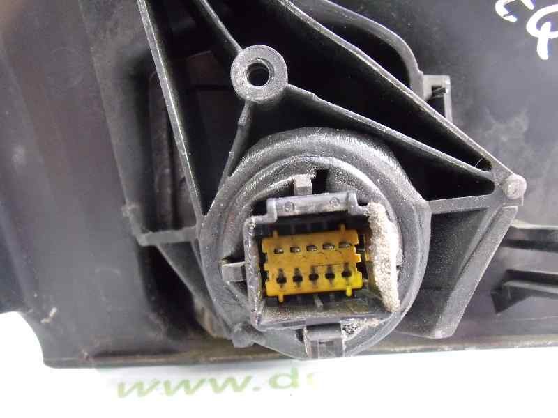 Recambio de retrovisor izquierdo para renault megane ii berlina 5p confort dynamique referencia OEM IAM 8200219925  