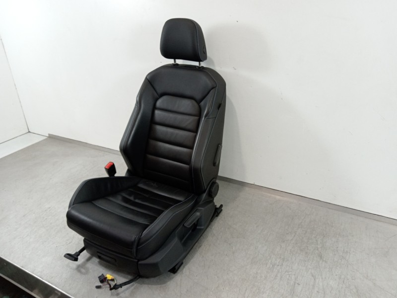 Recambio de asiento delantero izquierdo para volkswagen golf vii lim. gte referencia OEM IAM 5Q4881105N  