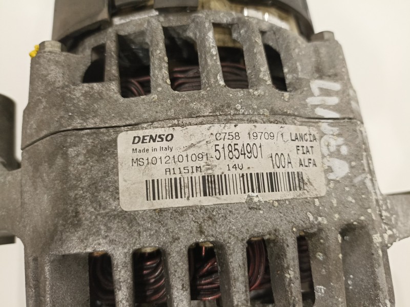 Recambio de alternador para fiat linea (110) emotion referencia OEM IAM 51854901  