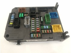 Recambio de caja reles / fusibles para citroën ds5 style referencia OEM IAM 9806687980  