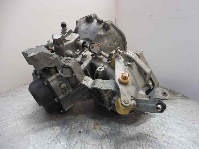 Recambio de caja cambios para opel corsa d essentia referencia OEM IAM 2UW429  