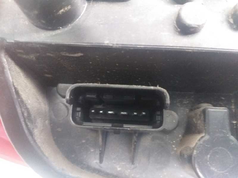 Recambio de piloto trasero derecho para renault clio iii emotion referencia OEM IAM 8200459960   Recambio de piloto trasero derecho para renault clio iii emotion referencia OEM IAM 8200459960