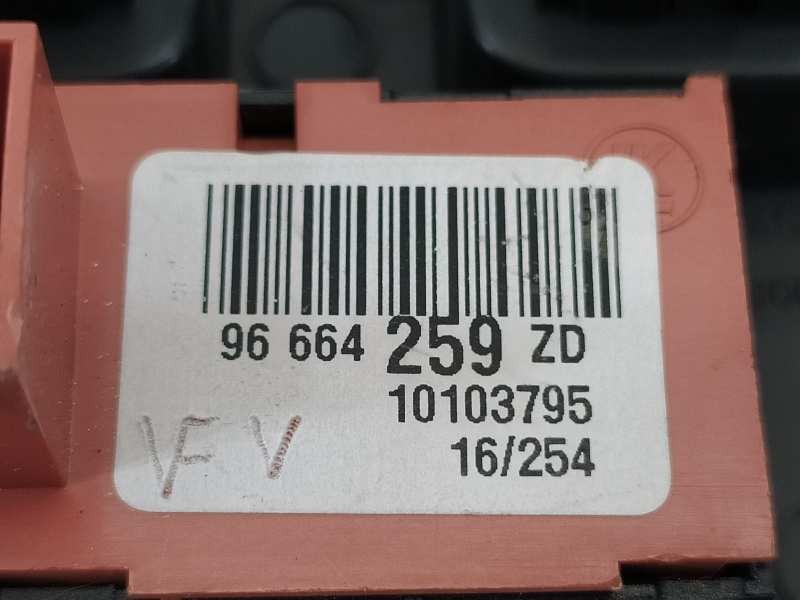 Recambio de mando multifuncion para citroën c4 lim. shine referencia OEM IAM 96664259ZD  