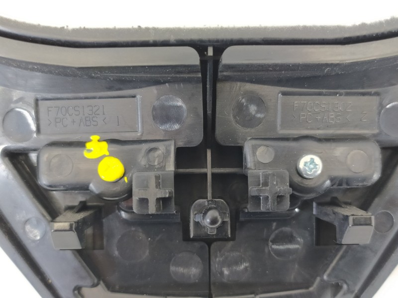 Recambio de mando volante para toyota auris hybrid active referencia OEM IAM 8424712040 18A174 