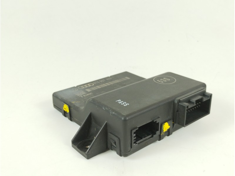 Recambio de modulo electronico para audi a5 cabriolet (8f7) 3.0 tdi quattro referencia OEM IAM 8T0907468T  