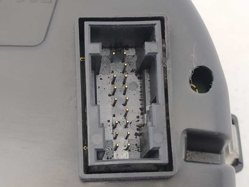 Recambio de cuadro instrumentos para seat toledo (kg3) style referencia OEM IAM 6JA920740G  