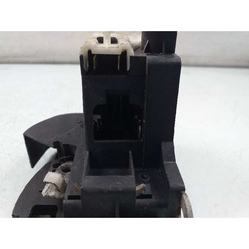 Recambio de cerradura puerta delantera derecha para renault clio ii fase ii (b/cb0) authentique referencia OEM IAM    Recambio de cerradura puerta delantera derecha para renault clio ii fase ii (b/cb0) authentique referencia OEM IAM