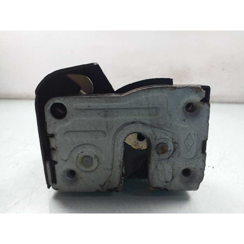 Recambio de cerradura puerta delantera derecha para renault clio ii fase ii (b/cb0) authentique referencia OEM IAM    Recambio de cerradura puerta delantera derecha para renault clio ii fase ii (b/cb0) authentique referencia OEM IAM