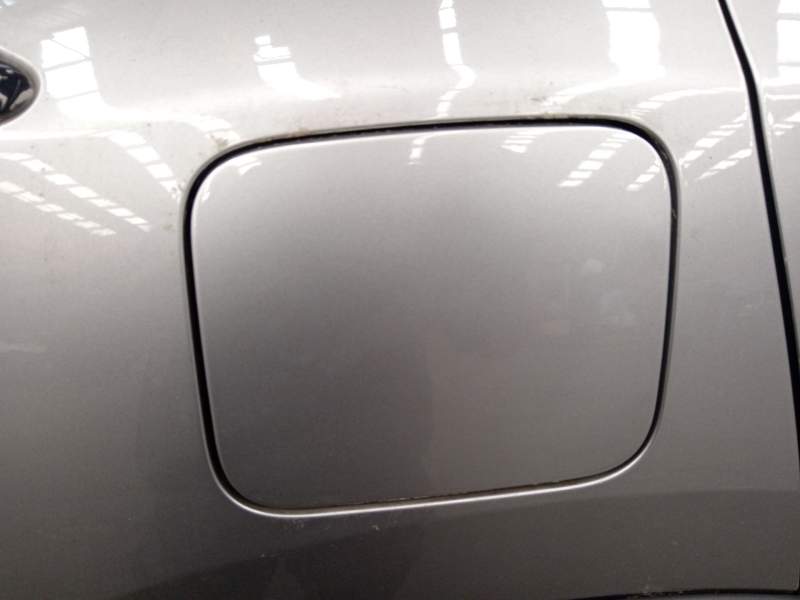 TAPA EXTERIOR COMBUSTIBLE 