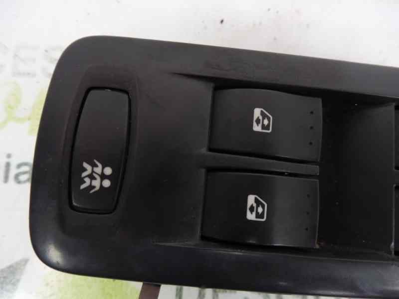 Recambio de mando elevalunas delantero izquierdo para renault vel satis (bj0) expression referencia OEM IAM   