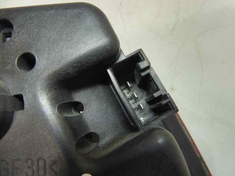 Recambio de piloto trasero derecho en porton para bmw serie 3 touring (e46) 320d referencia OEM IAM 63218368760  