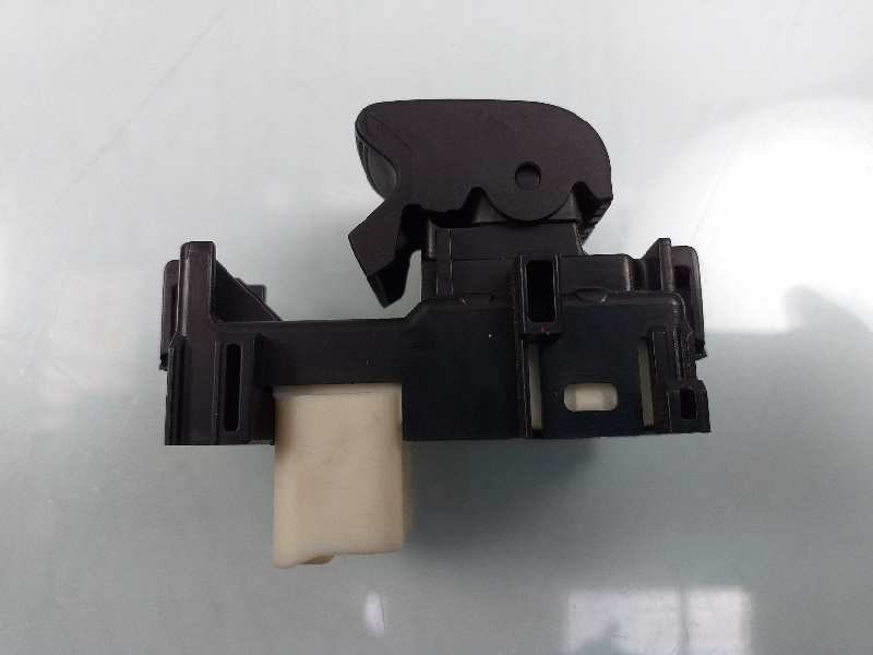 Recambio de mando elevalunas delantero derecho para toyota yaris active referencia OEM IAM 8292J80 1928297 