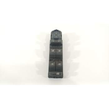 MANDO ELEVALUNAS DELANTERO IZQUIERDO 809610016R 