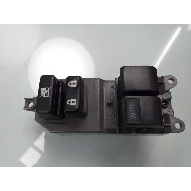 Recambio de mando elevalunas delantero izquierdo para toyota yaris active referencia OEM IAM 192926  