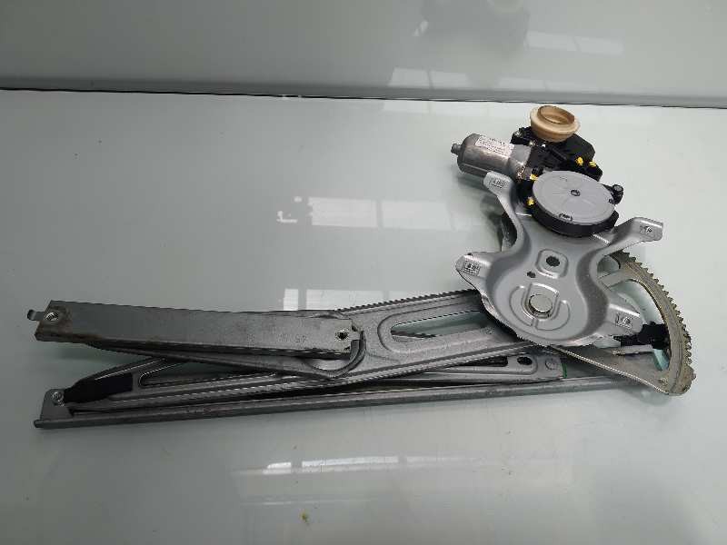 Recambio de elevalunas delantero izquierdo para toyota yaris active referencia OEM IAM 983722104 857020D110 