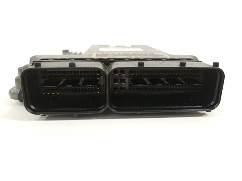 Recambio de centralita motor uce para audi a4 avant (8e) 2.0 tdi referencia OEM IAM 03G906016GN 0281012113 