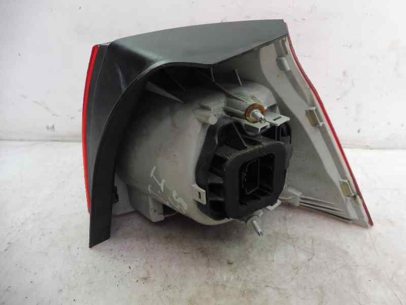 Recambio de piloto trasero izquierdo para volkswagen golf v berlina (1k1) sportline referencia OEM IAM 1K6945095E  