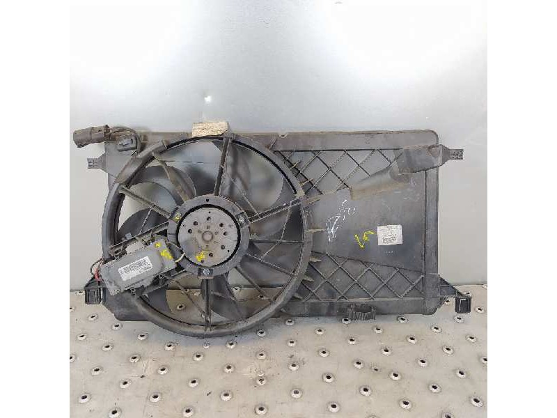 Recambio de electroventilador para ford focus berlina (cap) ghia referencia OEM IAM 3M5H8C607RE 0130303930 1137328148