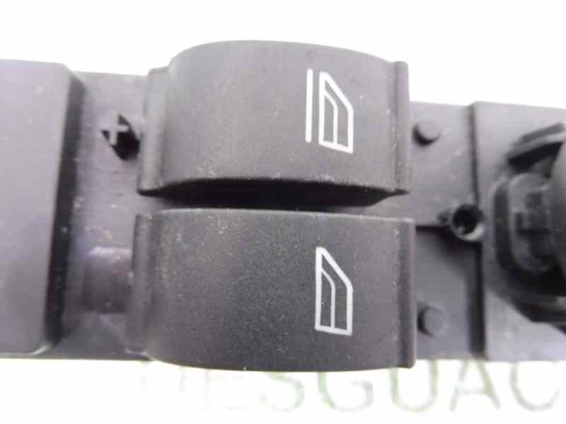 Recambio de mando elevalunas delantero izquierdo para ford focus berlina (cap) ambiente (d) referencia OEM IAM 3M5T14529CF  