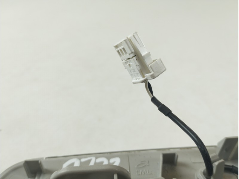 Recambio de luz interior para toyota aygo x-cite referencia OEM IAM 812600H030  
