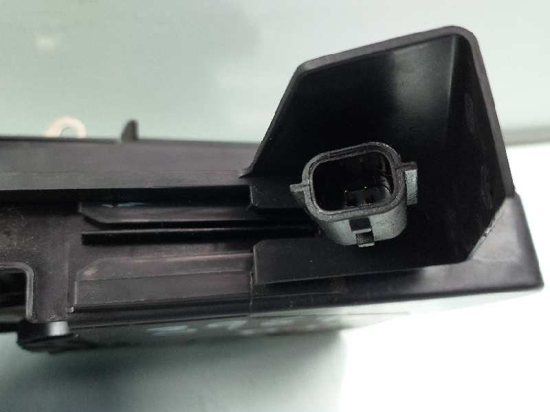 Recambio de cerradura puerta delantera derecha para dacia sandero ambiance referencia OEM IAM 805026816RF  