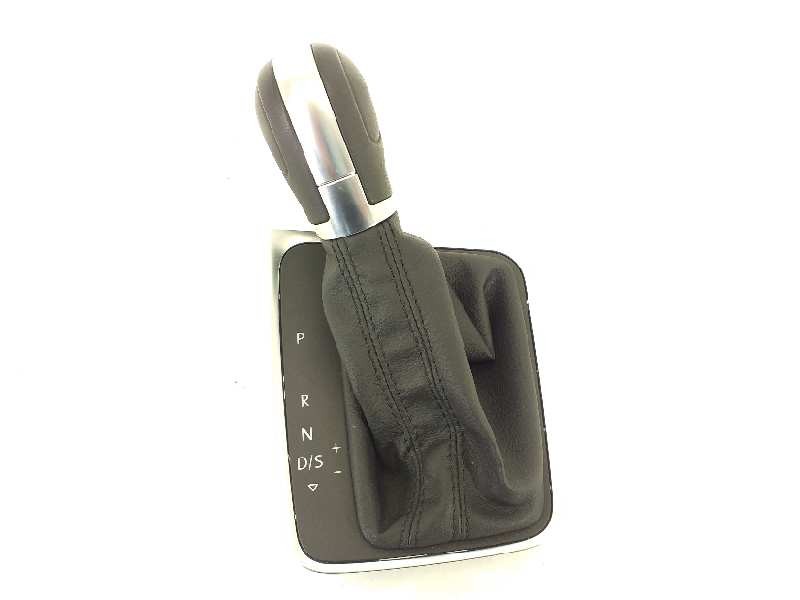 Recambio de pomo palanca cambio para volkswagen golf vii lim. sport bluemotion referencia OEM IAM 5G1713203F  