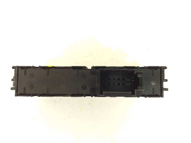 Recambio de mando multifuncion para volkswagen golf vii lim. sport bluemotion referencia OEM IAM 5G1927137N  