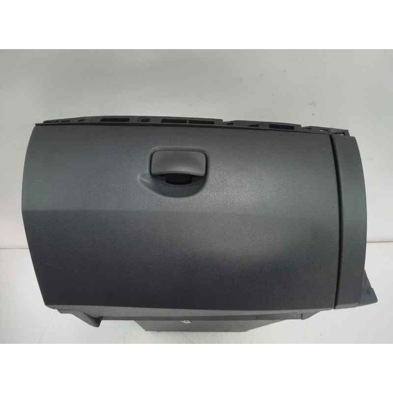 Recambio de guantera para renault clio iii dynamique referencia OEM IAM 8200407712  