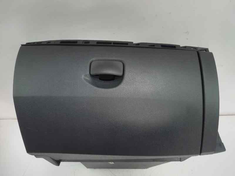 Recambio de guantera para renault clio iii dynamique referencia OEM IAM 8200407712  
