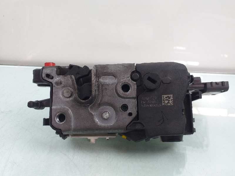 Recambio de cerradura puerta lateral corredera izquierda para peugeot partner kombi active referencia OEM IAM 828421  