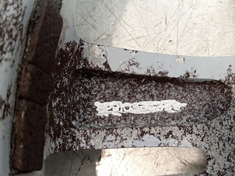 Recambio de llanta para hyundai tucson (jm) 2.0 crdi comfort (4wd) referencia OEM IAM 52910-2E220  