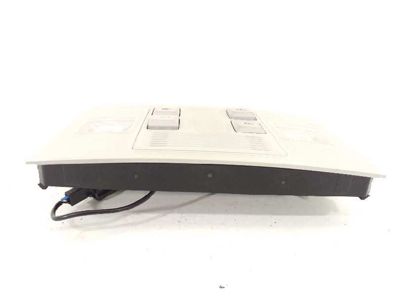 Recambio de luz interior para volkswagen golf vii lim. sport bluemotion referencia OEM IAM 5G1947105Q  