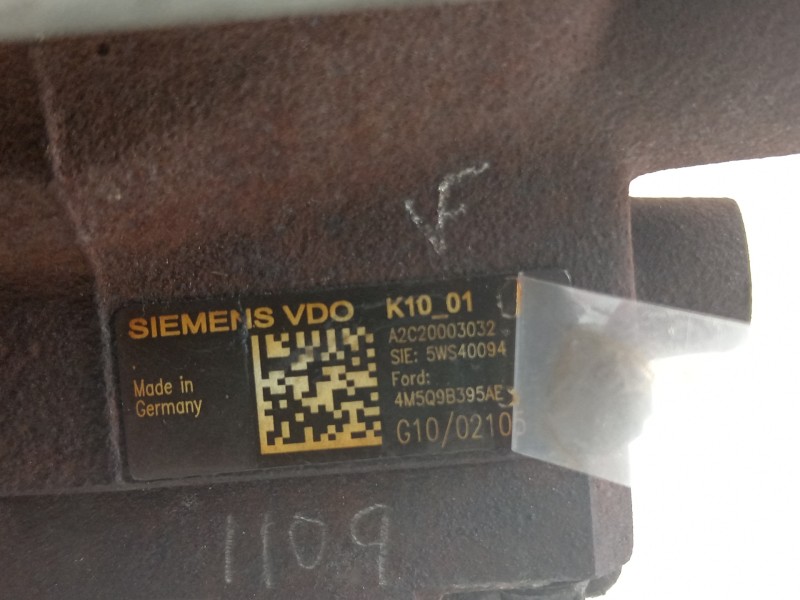Recambio de bomba inyeccion para ford mondeo ber. (ca2) ambiente referencia OEM IAM 4M5Q9B395AE 5WS40094 A2C20003032