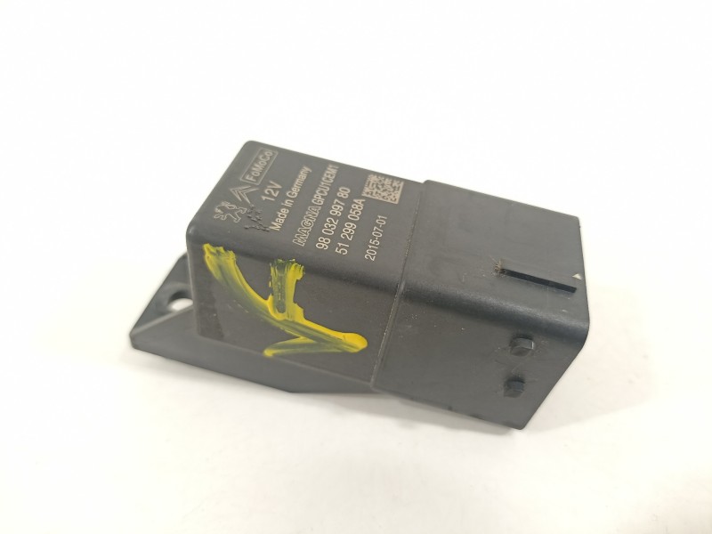 Recambio de caja precalentamiento para citroën ds5 style referencia OEM IAM 9803299780  